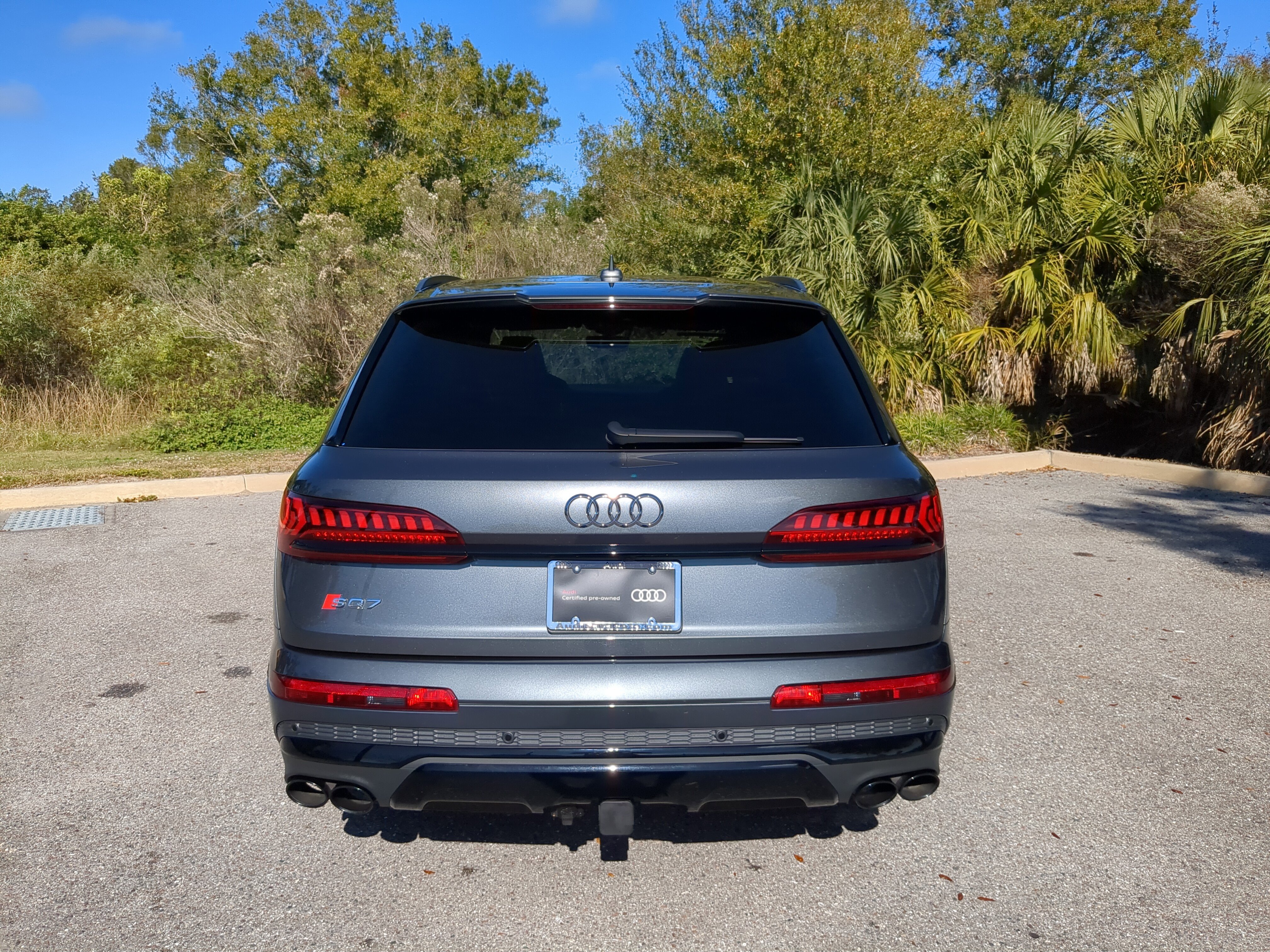 Used 2024 Audi SQ7 Prestige image 6