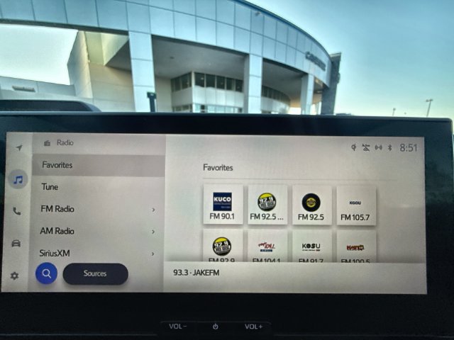 Certified 2023 Subaru Solterra AWD image 16
