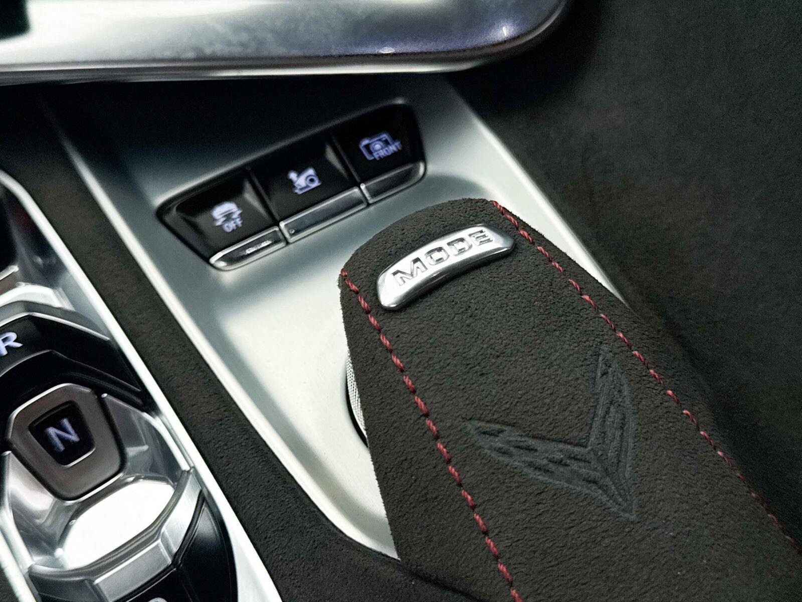 Used 2021 Chevrolet Corvette Stingray Premium Cpe w/ Z51 Performance Package RWD image 12