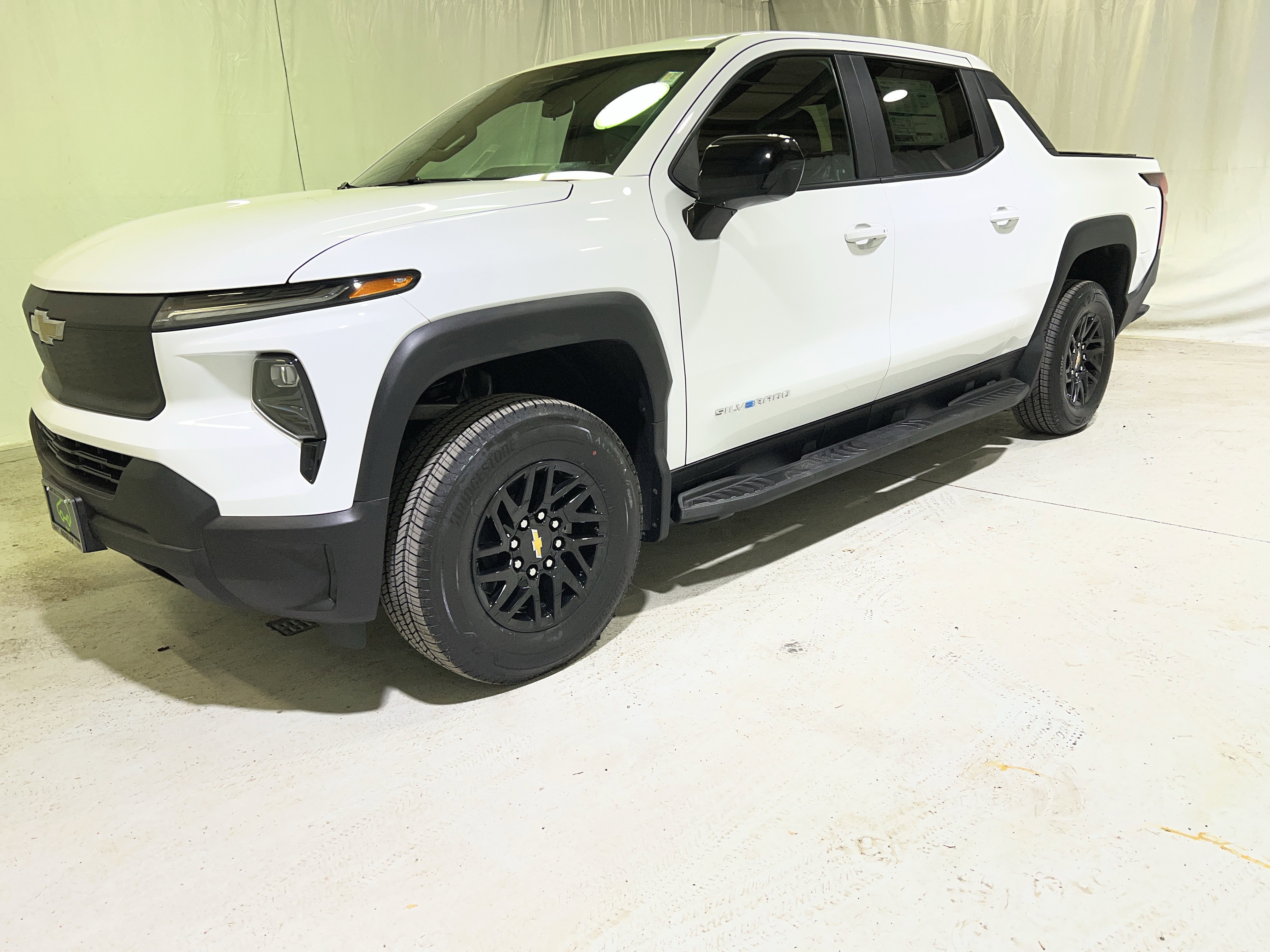 Certified 2024 Chevrolet Silverado EV W/T image 6