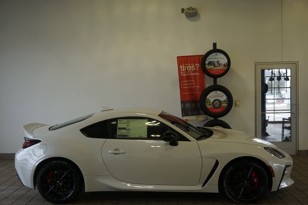 New 2026 Toyota GR86 Premium image 15