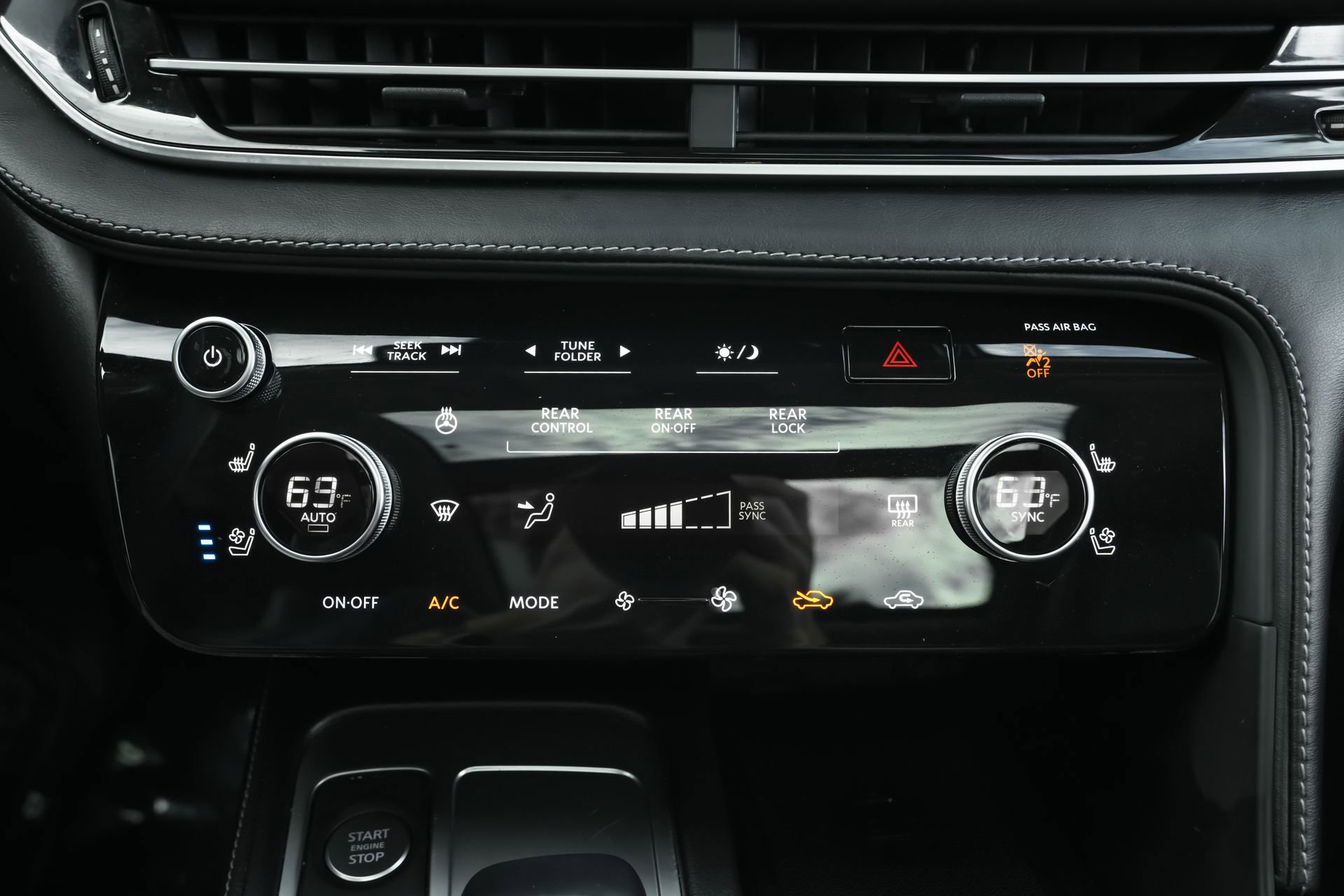 Used 2024 INFINITI QX60 Luxe image 15