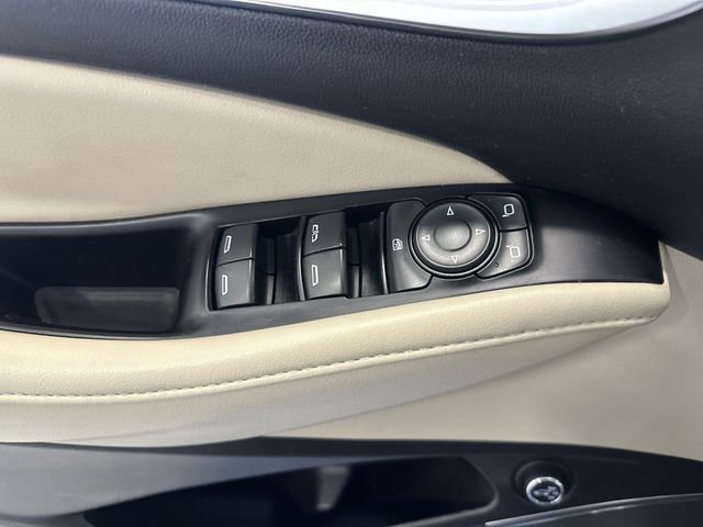 Used 2019 Buick Enclave Essence AWD/4WD image 27