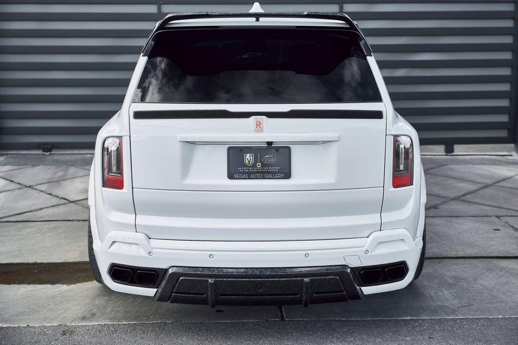 Used 2026 Rolls-Royce Cullinan AWD/4WD image 21