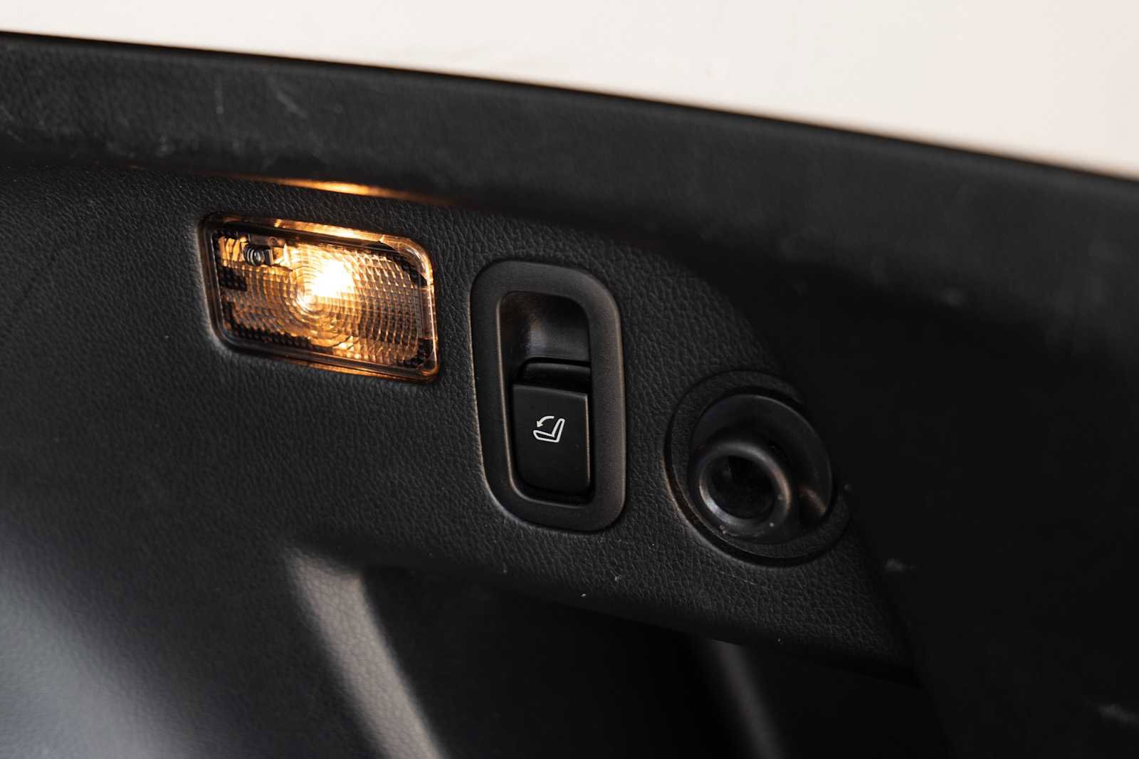 Used 2017 Subaru Forester 2.5i Touring image 29