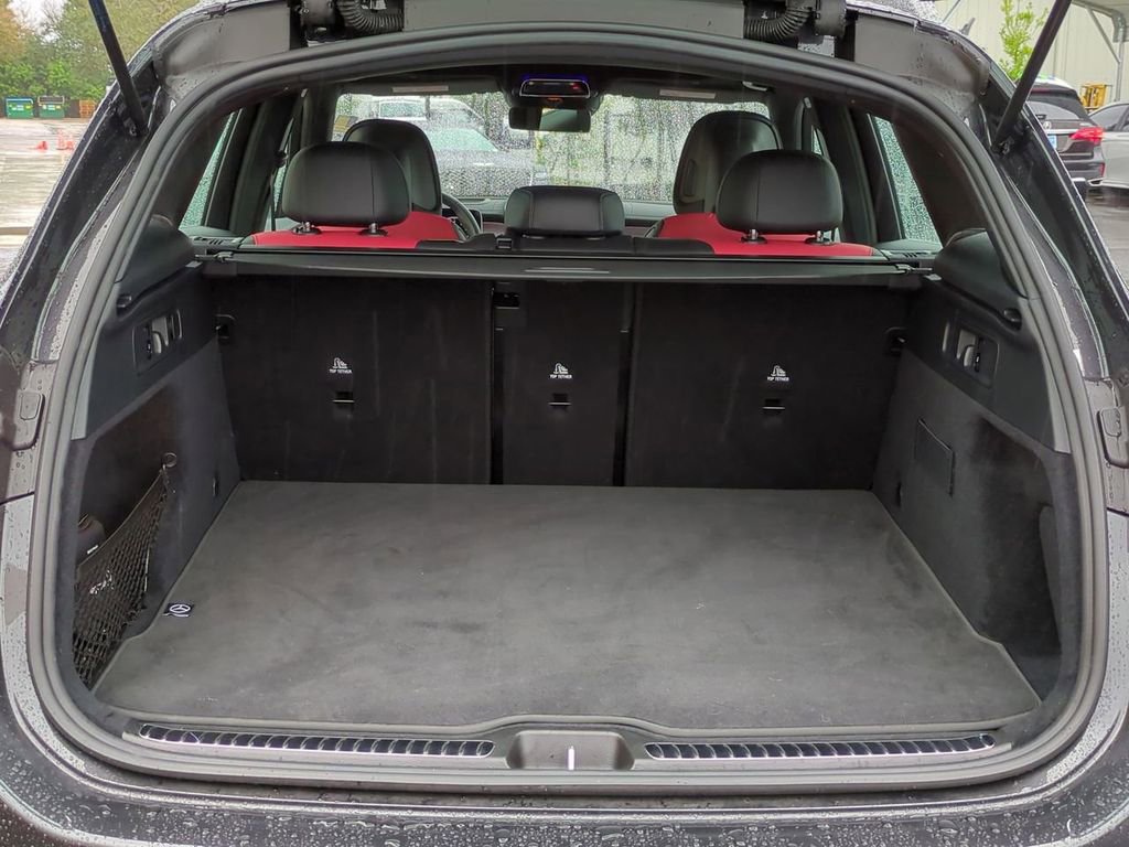 Used 2024 Mercedes-Benz GLC 43 AMG 4MATIC image 12