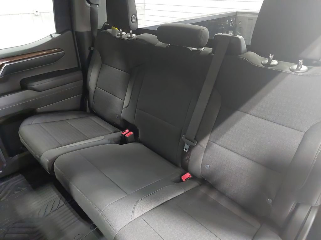 Used 2024 Chevrolet Silverado 1500 LT AWD/4WD image 13