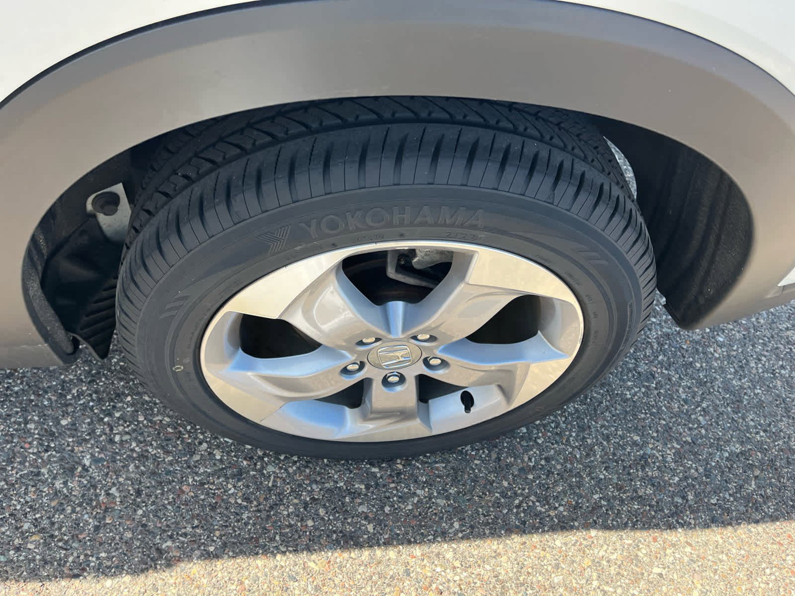 Used 2021 Honda HR-V LX image 8