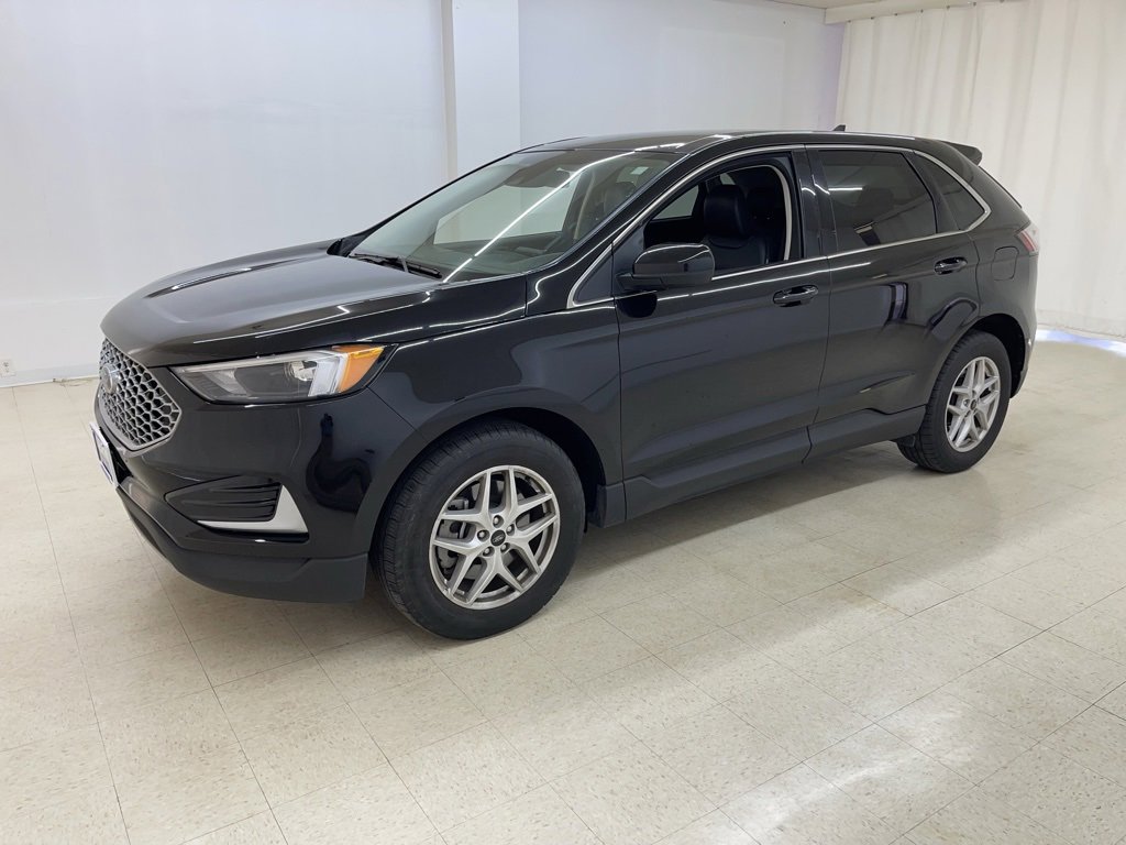 Used 2024 Ford Edge SEL image 1