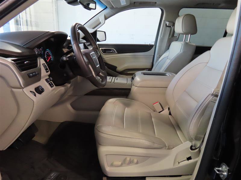 Used 2018 GMC Yukon XL Denali w/ Denali Ultimate Package RWD image 18