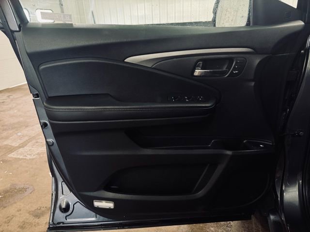 Used 2022 Honda Ridgeline RTL-E image 10