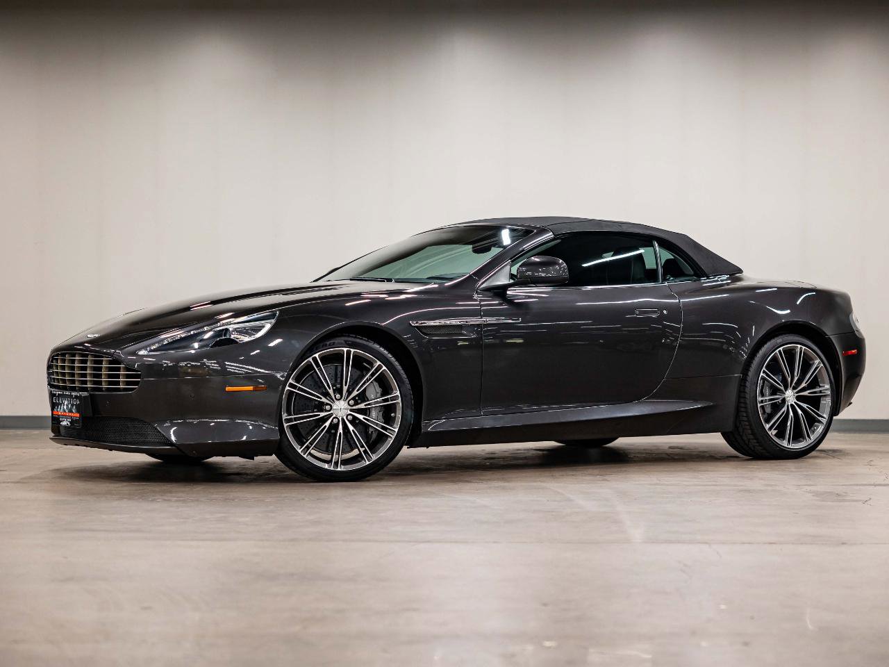 Used 2012 Aston Martin Virage Volante image 2