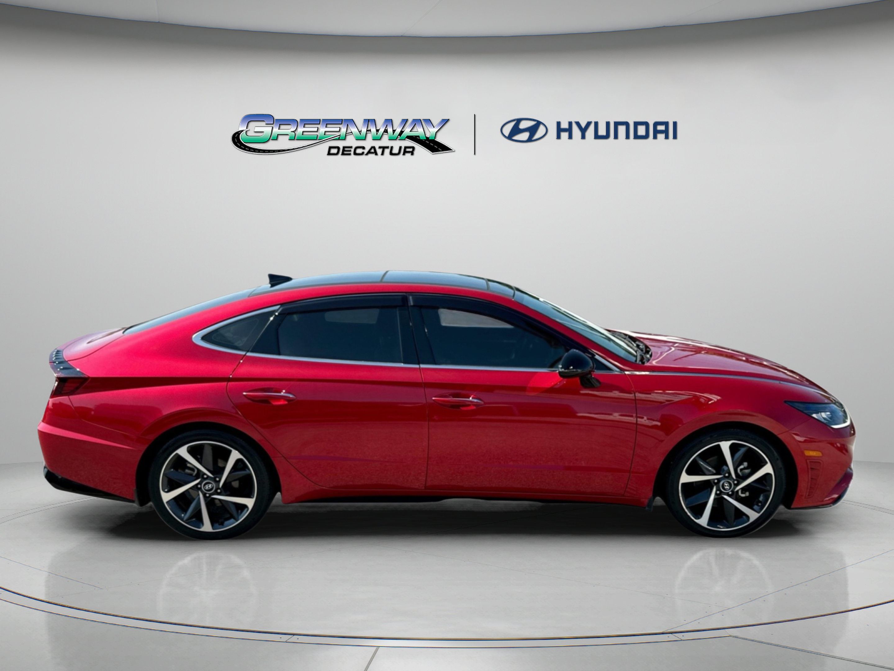 Used 2021 Hyundai Sonata SEL Plus w/ Tech Package FWD image 9