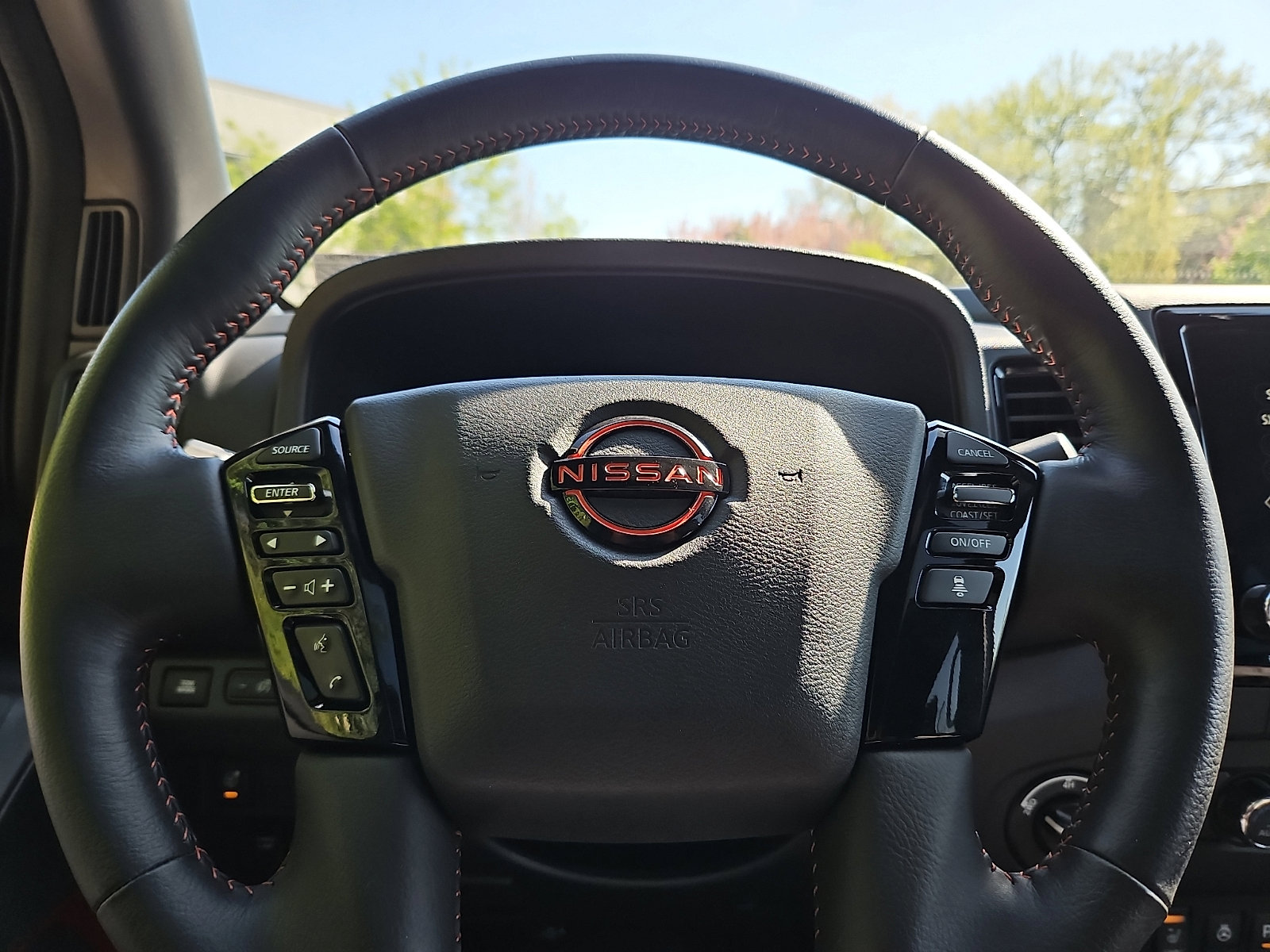 Certified 2023 Nissan Frontier PRO-4X w/ Pro-4X Premium Package AWD/4WD image 20