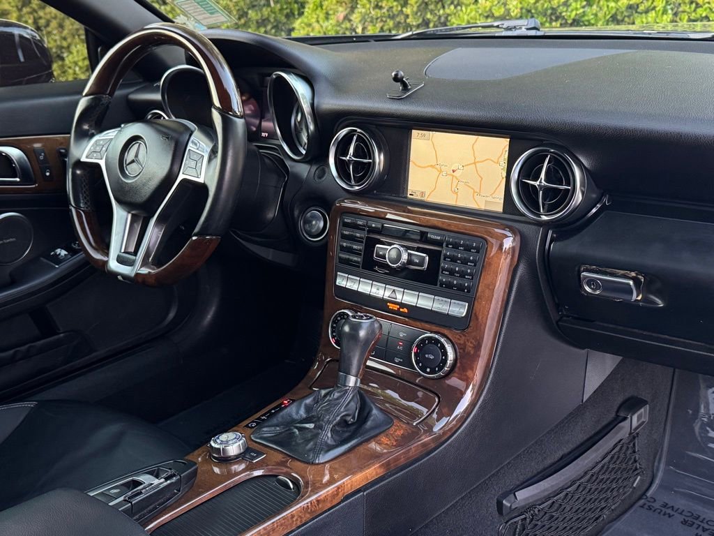Used 2014 Mercedes-Benz SLK 250 image 20