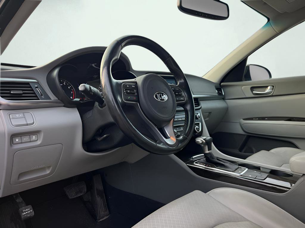 Used 2017 Kia Optima EX image 47