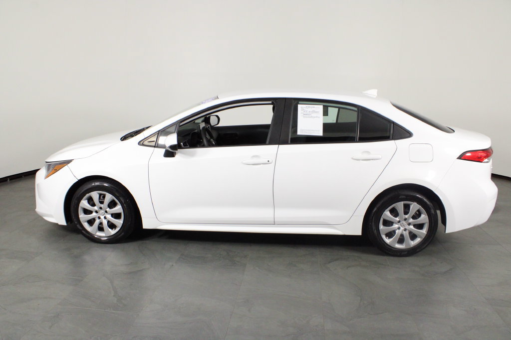 Used 2024 Toyota Corolla LE FWD image 13