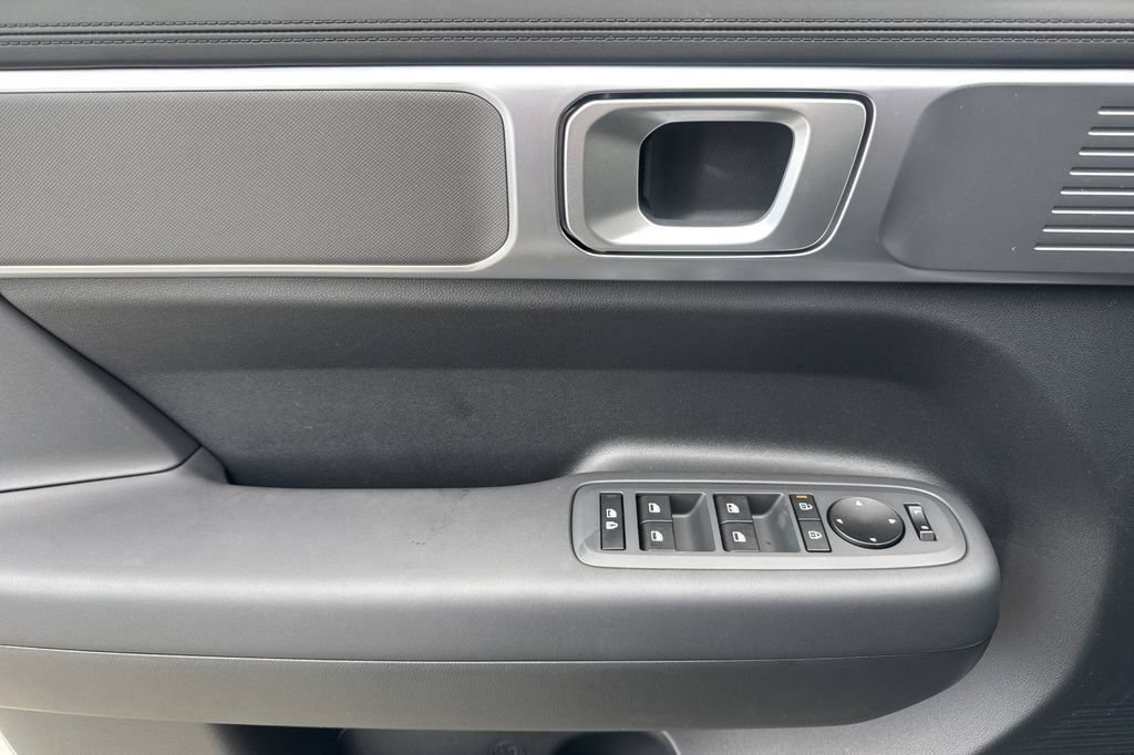 New 2026 Hyundai Santa Fe SE FWD image 11