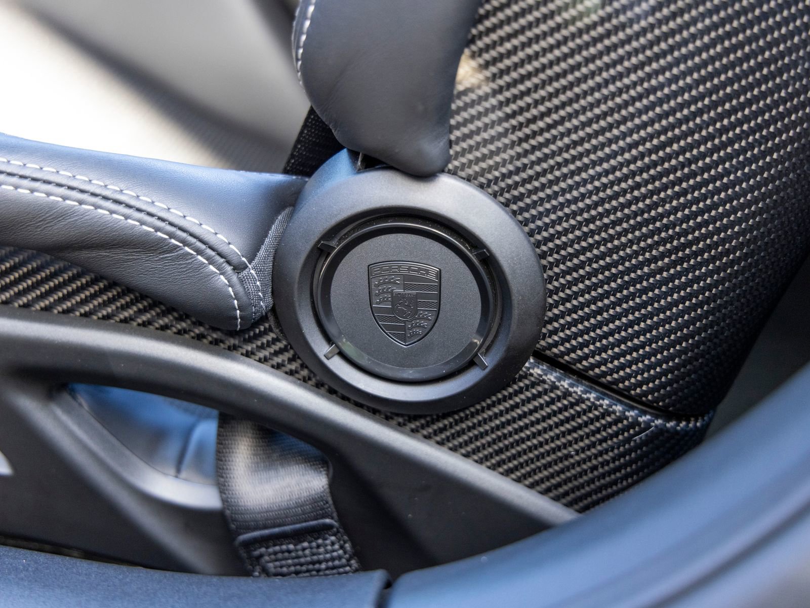 Certified 2025 Porsche 911 GT3 image 33