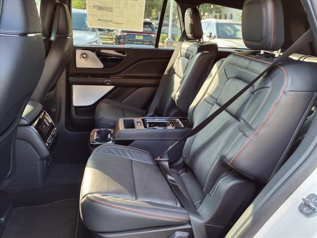 New 2025 Lincoln Aviator Black Label image 15