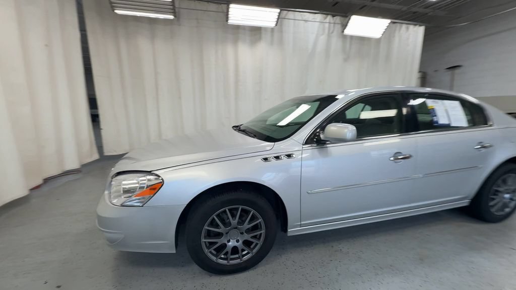 Used 2011 Buick Lucerne CXL FWD image 5