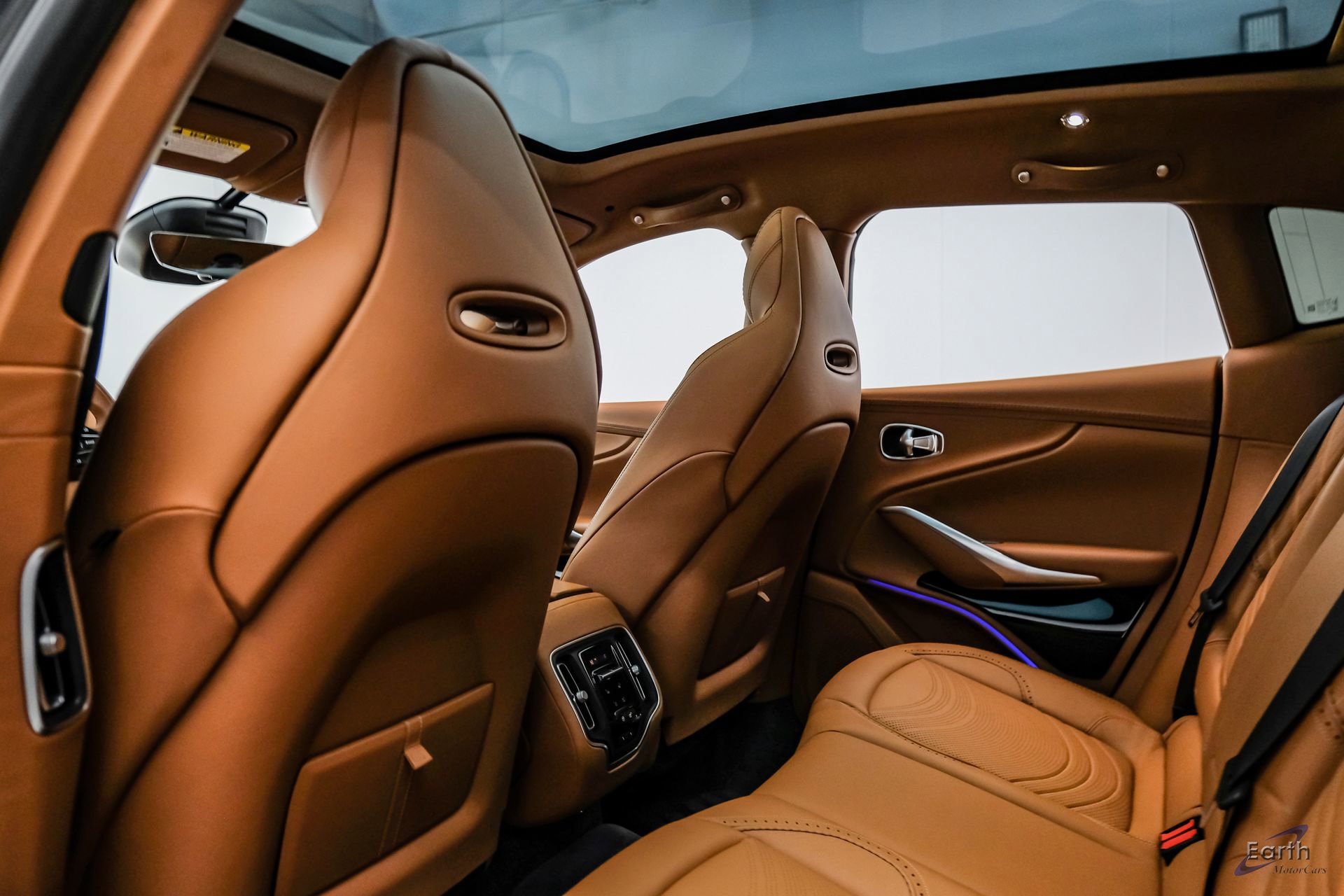 Used 2023 Aston Martin DBX 707 image 90