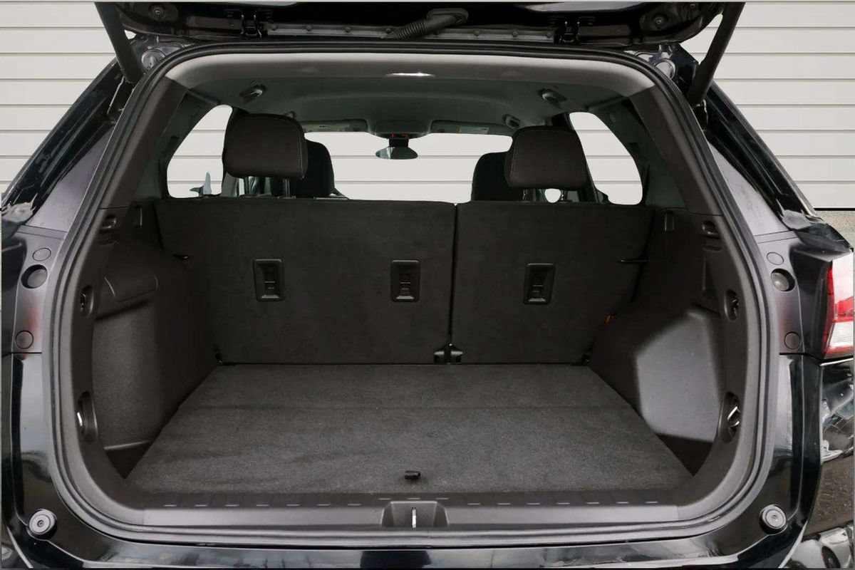 Used 2024 Chevrolet Equinox LT AWD/4WD image 12