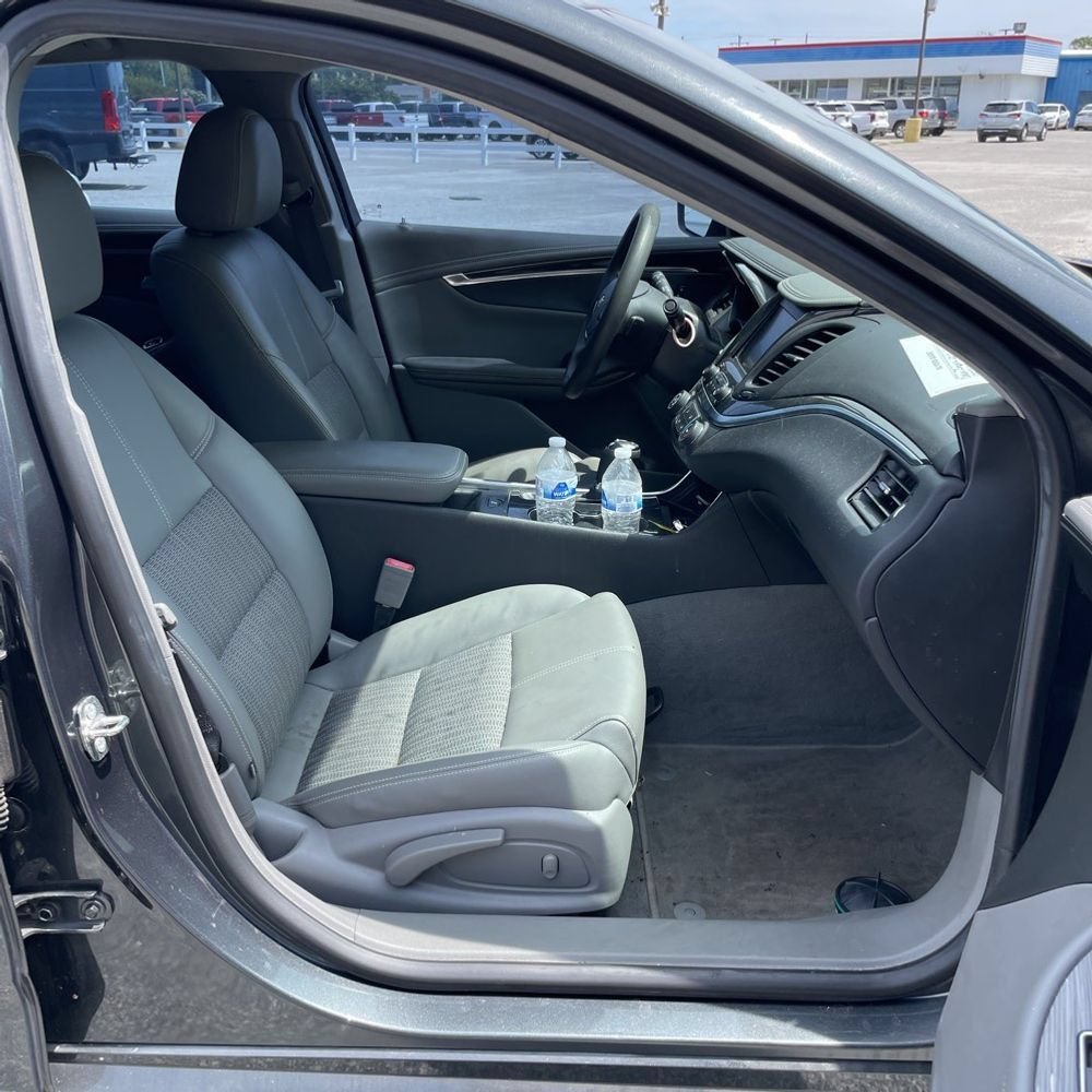 Used 2019 Chevrolet Impala LS FWD image 6