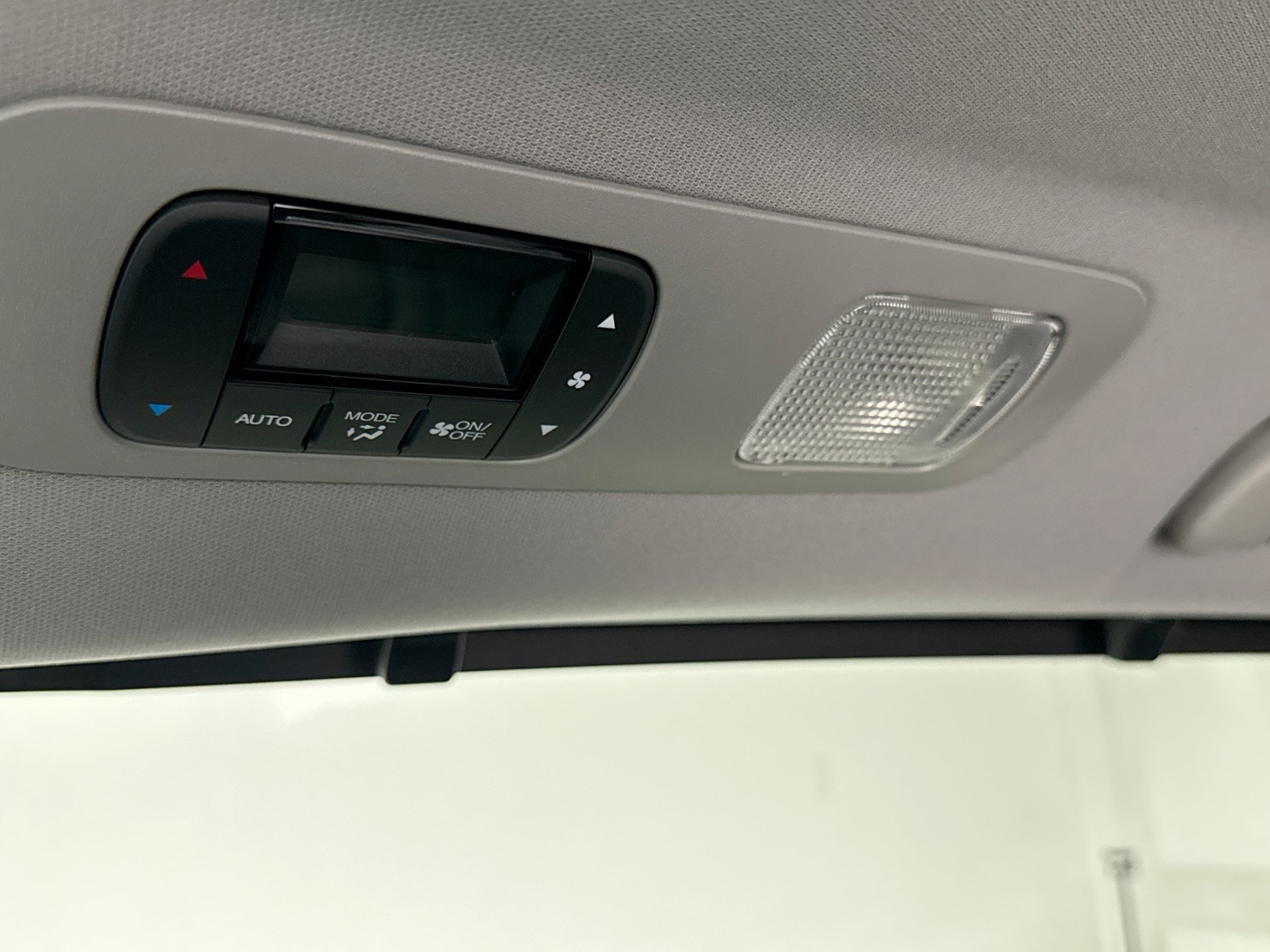 Used 2023 Honda Odyssey EX-L image 28