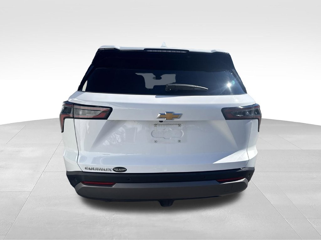 Used 2026 Chevrolet Equinox LT FWD image 7
