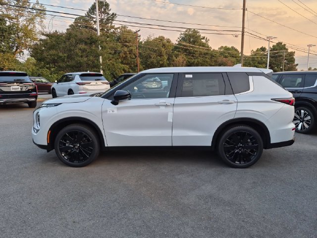 New 2026 Mitsubishi Outlander LE FWD image 6