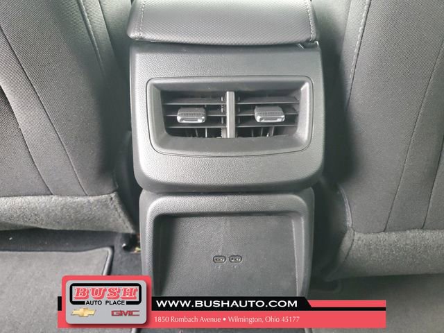 New 2026 Chevrolet Equinox EV LT image 9