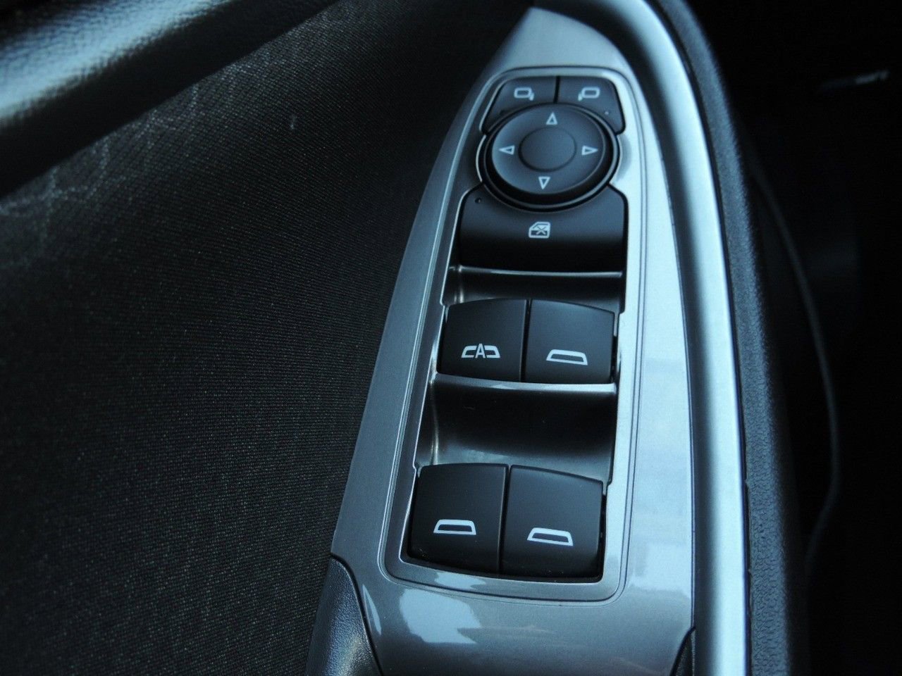 Used 2024 Chevrolet Malibu LT FWD image 24