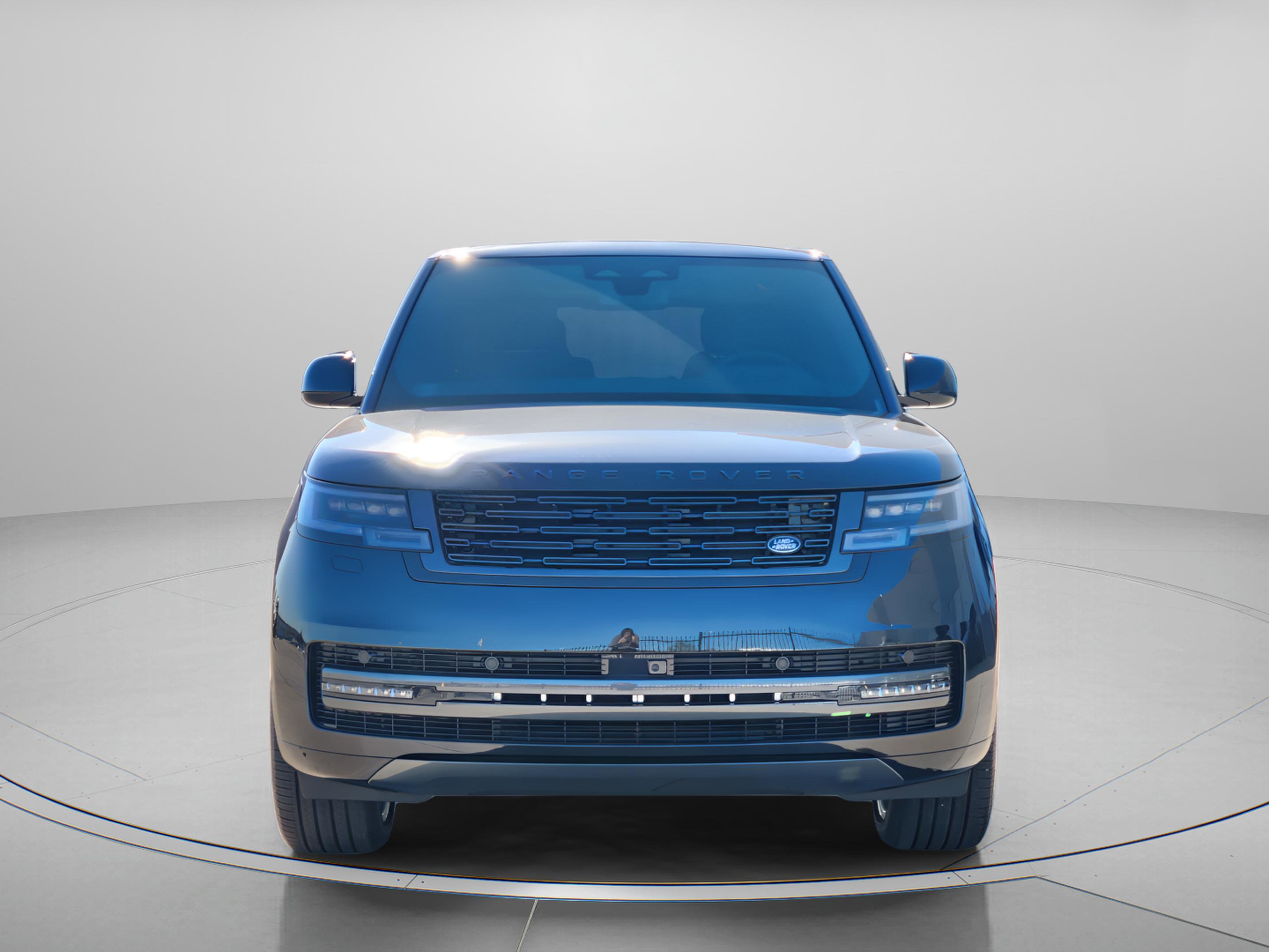New 2026 Land Rover Range Rover Long Wheelbase Autobiography image 6