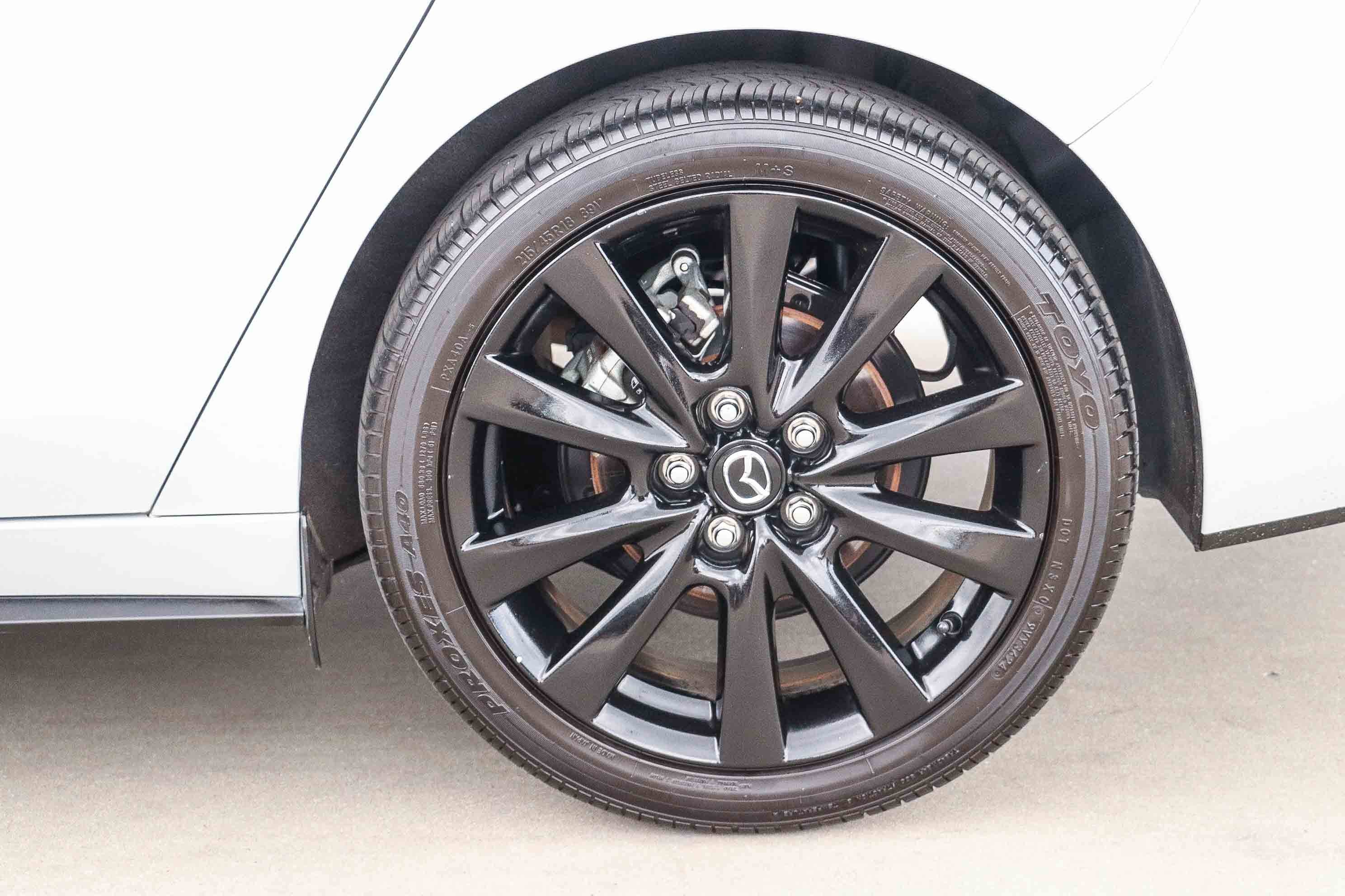 Used 2025 MAZDA MAZDA3 s FWD image 10