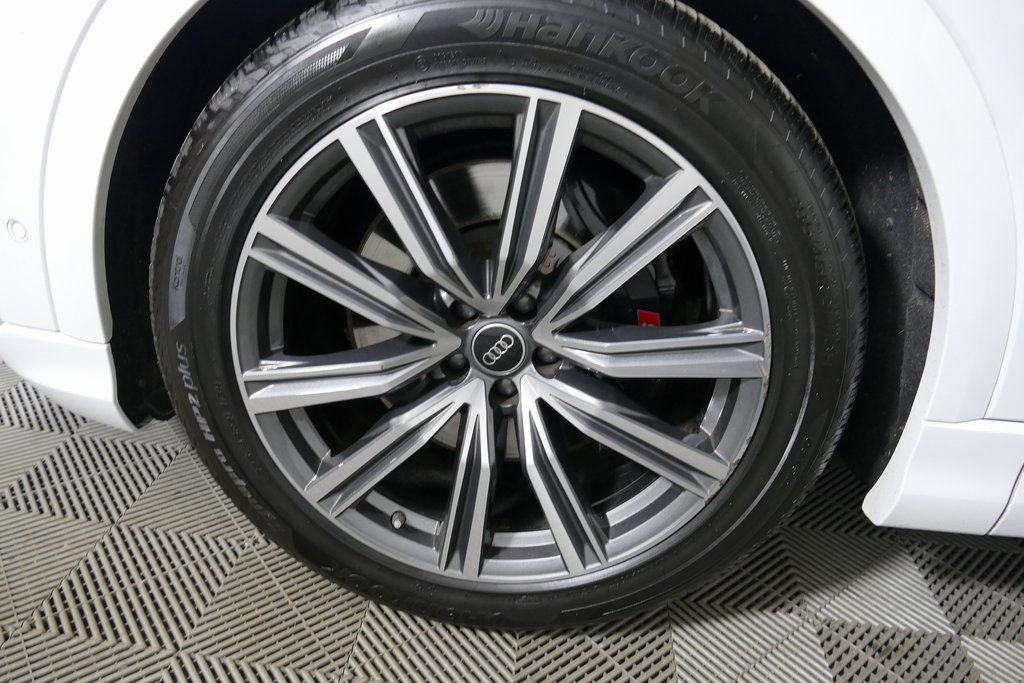 Used 2023 Audi SQ8 Prestige image 9