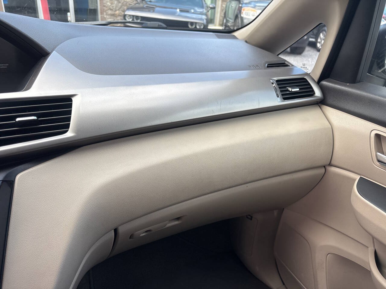 Used 2016 Honda Odyssey SE image 30