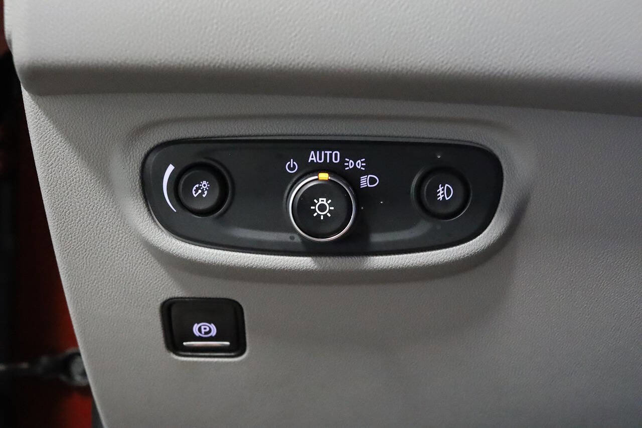 Used 2019 GMC Terrain SLT w/ Preferred Package image 20