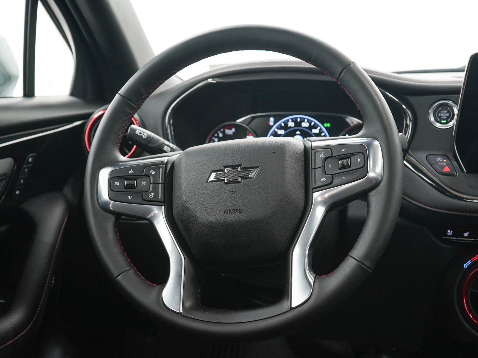 Used 2024 Chevrolet Blazer RS w/ Driver Confidence II Package AWD/4WD image 17