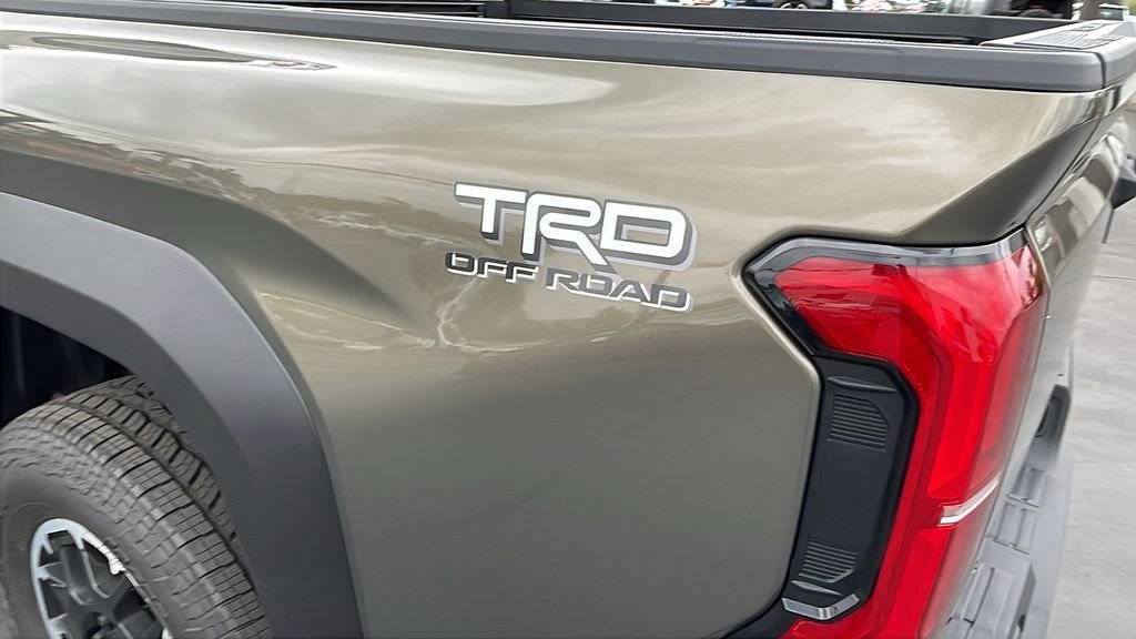 New 2026 Toyota Tacoma TRD Off-Road AWD/4WD image 12