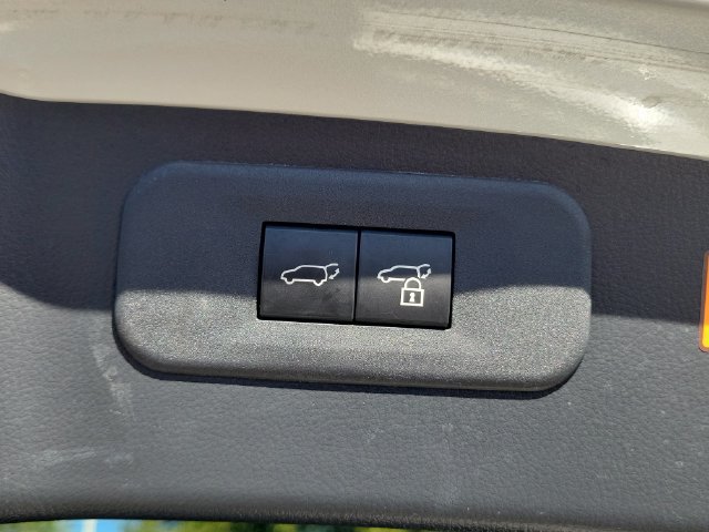 Used 2025 Lexus NX 450h+ AWD w/ Towing Package (2000 Lbs) image 16