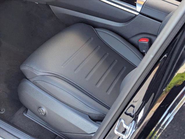 New 2026 Mercedes-Benz GLC 300 4MATIC image 4