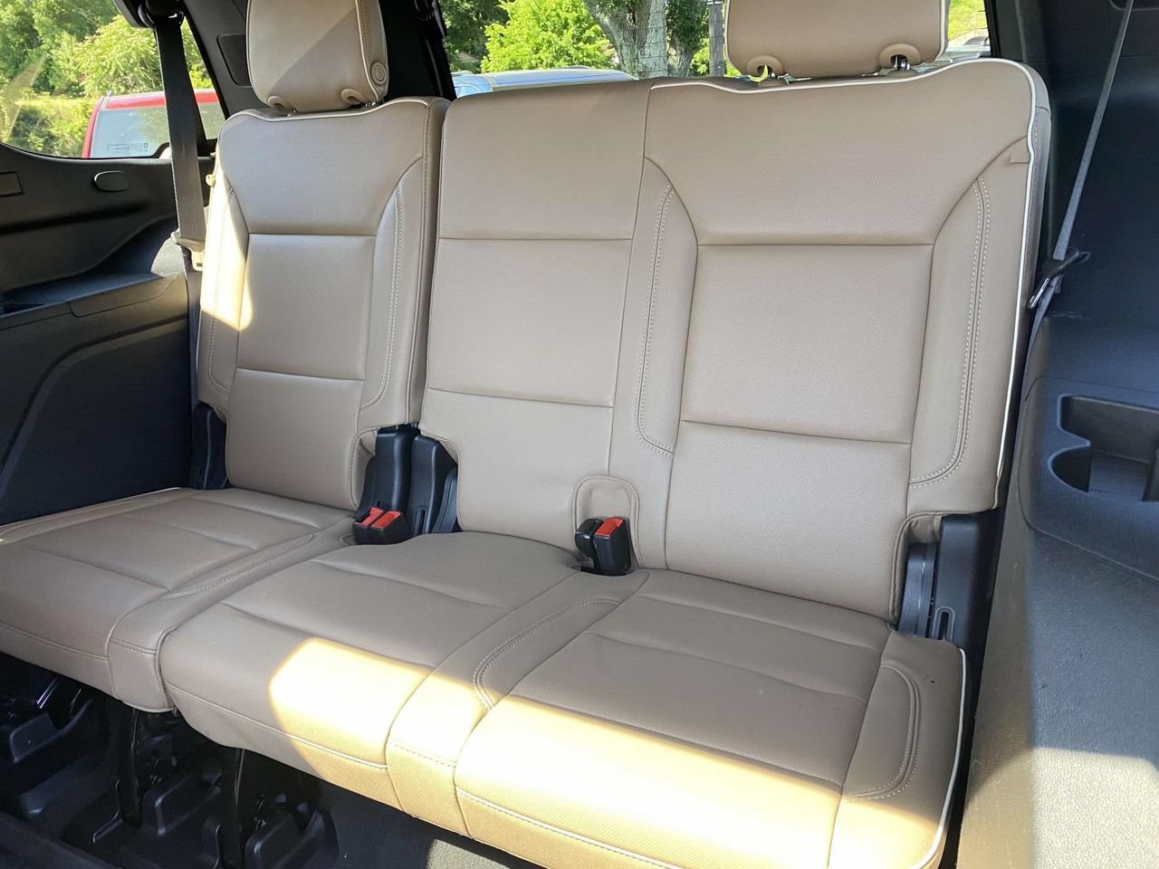Used 2023 Chevrolet Tahoe Premier RWD image 12