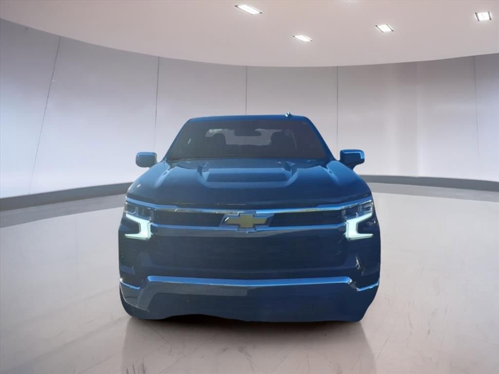 Used 2024 Chevrolet Silverado 1500 LT image 8
