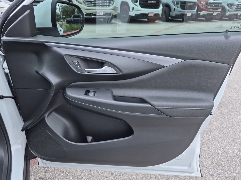 New 2026 Buick Envista Sport Touring w/ Convenience I Package FWD image 37