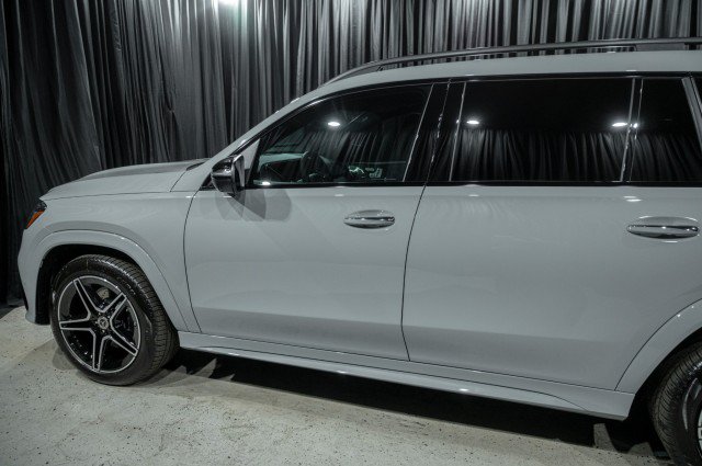 New 2026 Mercedes-Benz GLS 450 4MATIC image 5