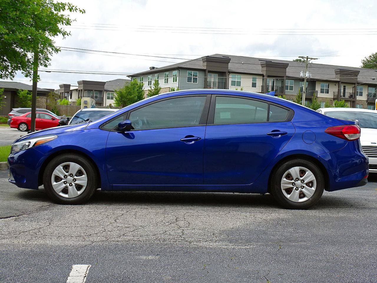 Used 2017 Kia Forte LX FWD image 4