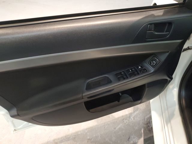 Used 2010 Mitsubishi Lancer ES FWD image 13