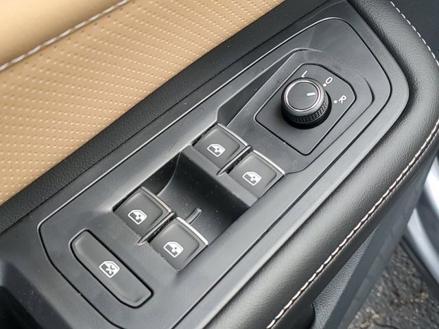 New 2026 Volkswagen Atlas Cross Sport SEL R-Line AWD/4WD image 18