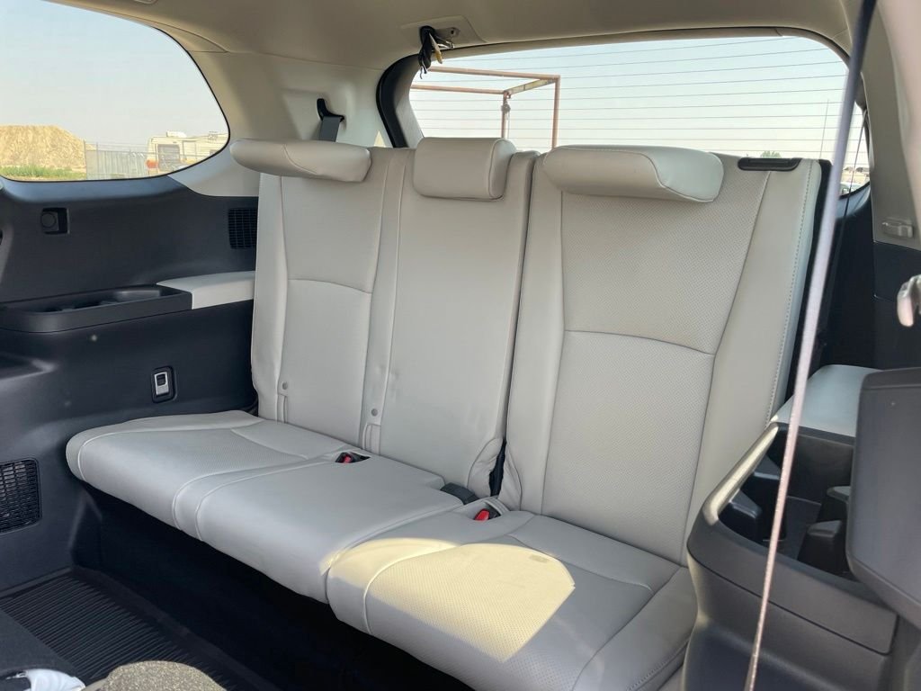 New 2026 Toyota Grand Highlander AWD image 25